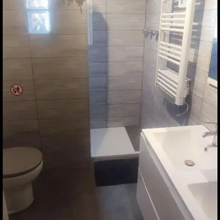 Quarto em Acomodações Particulares Entrelac&ocean Ch4 *